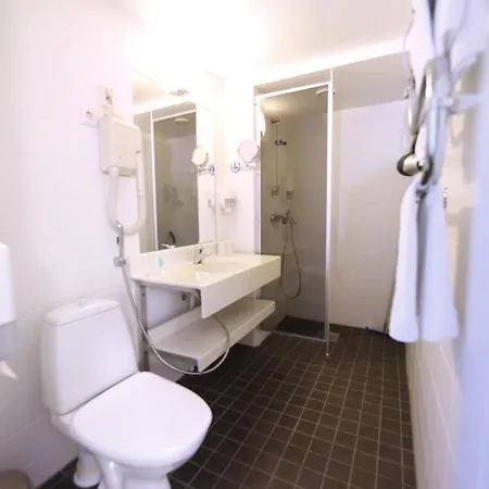 호텔 Finlandia Airport Oulu