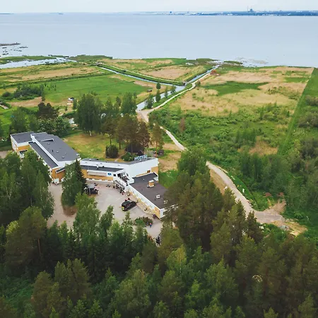 Finlandia Airport Oulu 3*