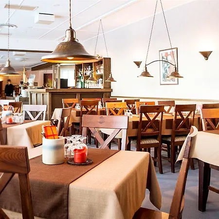 Finlandia Airport Oulu Szálloda 3*